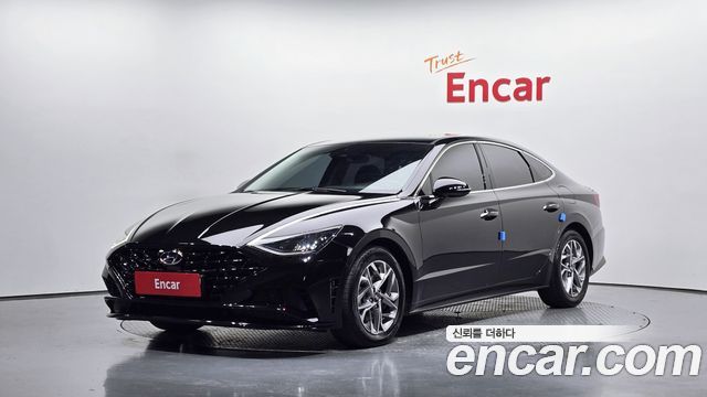 Hyundai Sonata (DN8) 2.0 Premium Plus