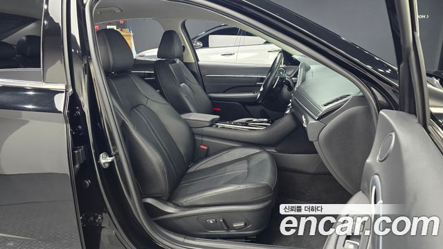 Hyundai Sonata (DN8) 2.0 Premium Plus 2022 — фото 10