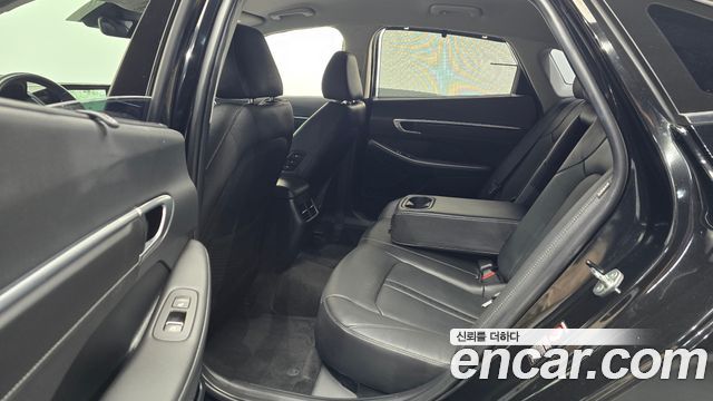 Hyundai Sonata (DN8) 2.0 Premium Plus 2022 — фото 12