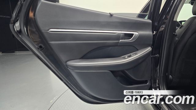 Hyundai Sonata (DN8) 2.0 Premium Plus 2022 — фото 25
