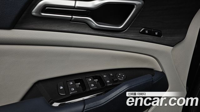 Kia Sportage Hybrid (V) Signature 2WD 2023 — фото 31
