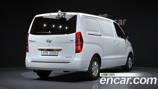 Hyundai Grand Starex Van 3-Seater Smart 2019 — фото 2