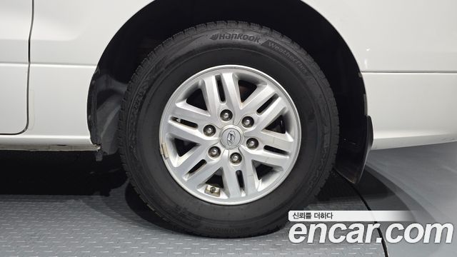 Hyundai Grand Starex Van 3-Seater Smart 2019 — фото 21