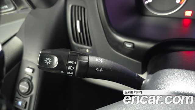 Hyundai Grand Starex Van 3-Seater Smart 2019 — фото 28
