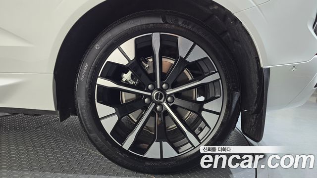 Volvo XC60 (II) B5 Ultra Bright Air Sus 2026 — фото 21