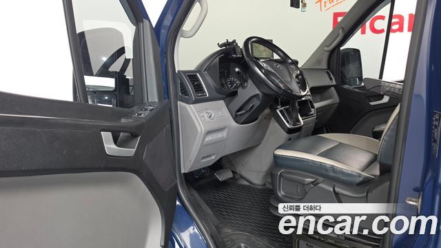 Hyundai Solati 15-seater Luxury 2018 — фото 10