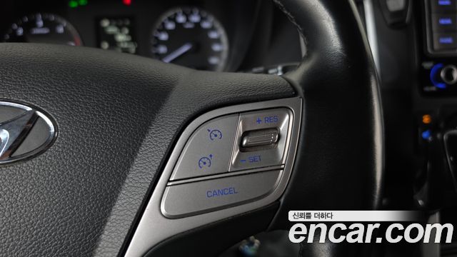 Hyundai Solati 15-seater Luxury 2018 — фото 15