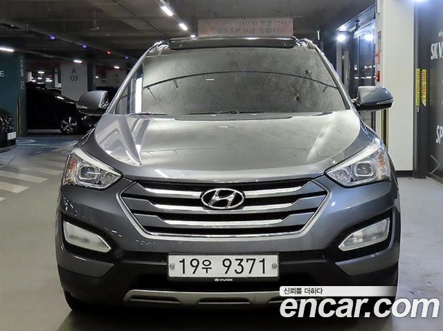 Hyundai Santa Fe (DM) Diesel(e-VGT) 2.2 2WD Premium 2015 — фото 2