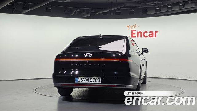 Hyundai Grandeur (GN7) 3.5 LPG 2WD (Taxi) Deluxe 2023 — фото 4