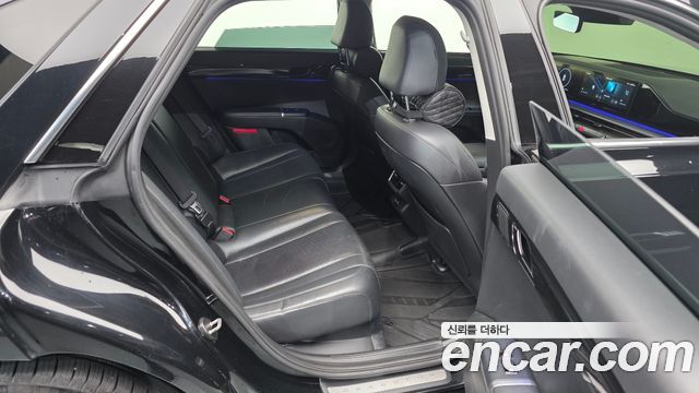 Hyundai Grandeur (GN7) 3.5 LPG 2WD (Taxi) Deluxe 2023 — фото 12