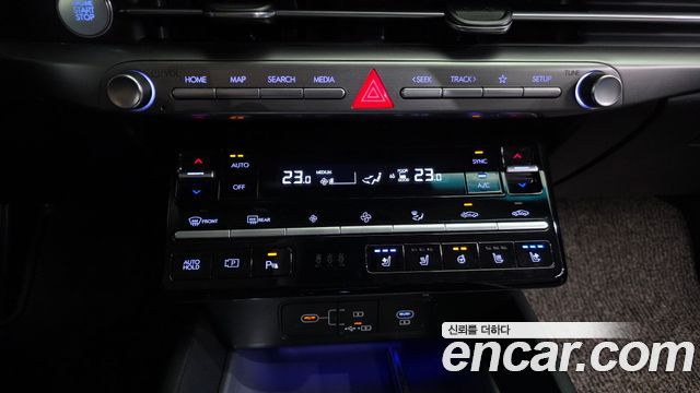 Hyundai Grandeur (GN7) 3.5 LPG 2WD (Taxi) Deluxe 2023 — фото 28