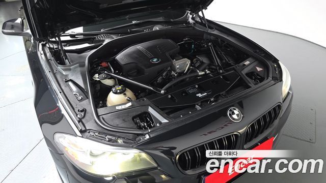 BMW 5 Series (F10) 528i 2015 — фото 6