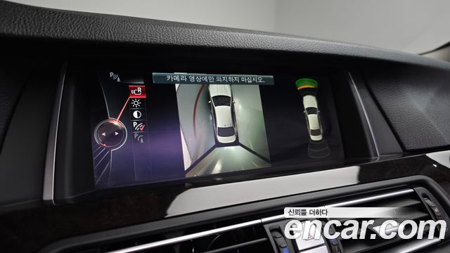 BMW 5 Series (F10) 528i 2015 — фото 15