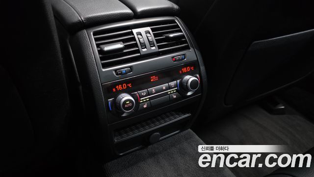 BMW 5 Series (F10) 528i 2015 — фото 31