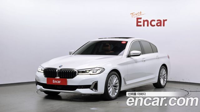 BMW 5 Series (G30) 520i Luxury