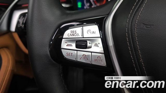 BMW 5 Series (G30) 520i Luxury 2023 — фото 18