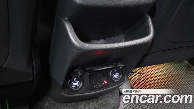 Hyundai Santa Fe (TM) Diesel 2,0 4WD Exclusive Special 2019 — фото 19