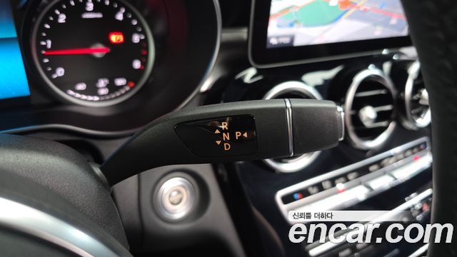 Mercedes-Benz C-Class (W205) C220 d 4MATIC 2020 — фото 9