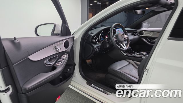 Mercedes-Benz C-Class (W205) C220 d 4MATIC 2020 — фото 10