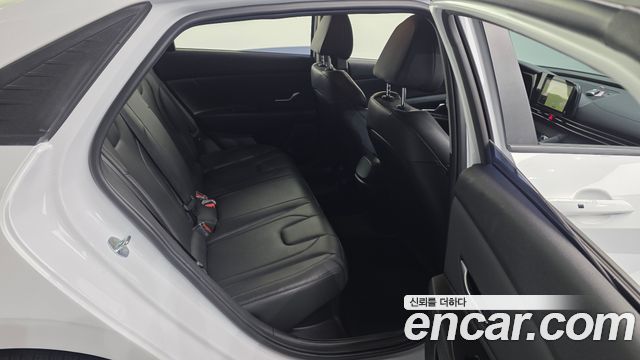 Hyundai Avante Hybrid (CN7) Smart 2023 — фото 12