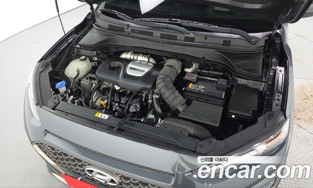Hyundai Kona 1.6 Turbo 2WD Premium 2018 — фото 6