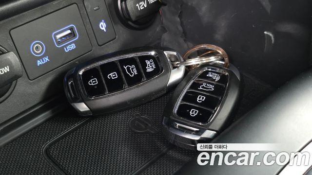 Hyundai Kona 1.6 Turbo 2WD Premium 2018 — фото 17