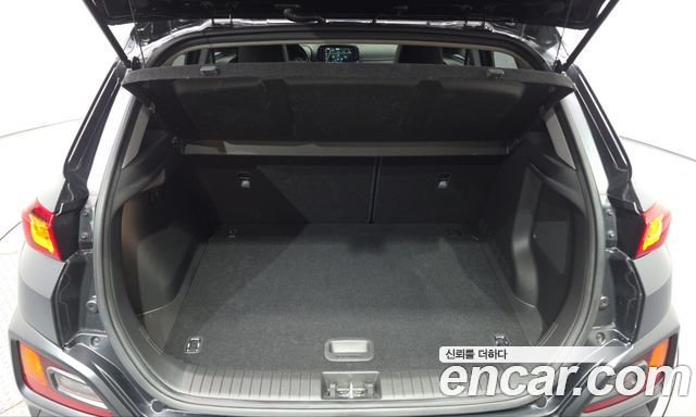 Hyundai Kona 1.6 Turbo 2WD Premium 2018 — фото 18