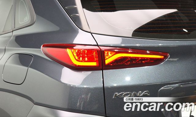 Hyundai Kona 1.6 Turbo 2WD Premium 2018 — фото 23