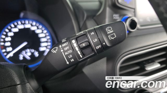 Hyundai Kona 1.6 Turbo 2WD Premium 2018 — фото 28