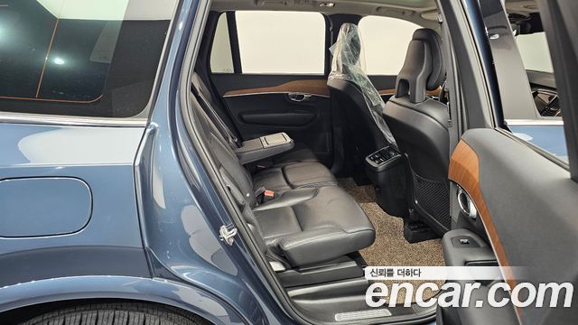Volvo XC90 (II) B6 Momentum 2022 — фото 11