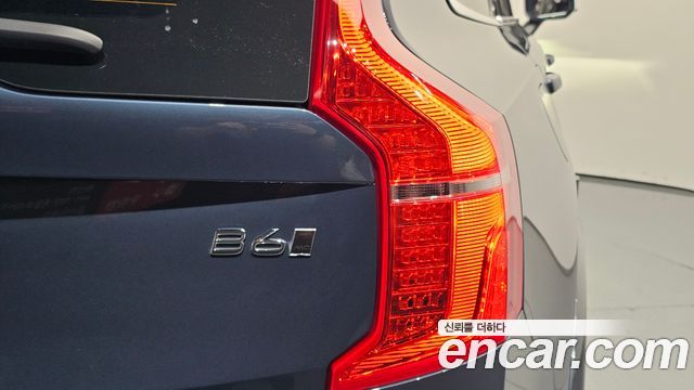 Volvo XC90 (II) B6 Momentum 2022 — фото 23