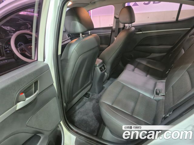 Hyundai Avante (AD) 1.6 GDI Modern special 2016 — фото 16