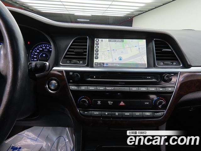Hyundai Aslan G330 Premium 2015 — фото 10
