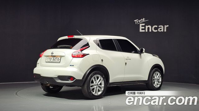 Nissan Juke 1.6 SV F15 2015 — фото 2