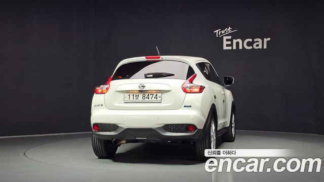 Nissan Juke 1.6 SV F15 2015 — фото 4
