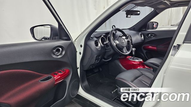 Nissan Juke 1.6 SV F15 2015 — фото 10