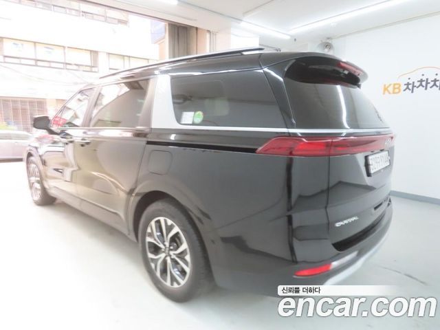 Kia Carnival (IV) Gasoline 9-Seater Prestige 2023 — фото 3