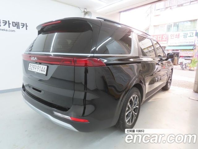 Kia Carnival (IV) Gasoline 9-Seater Prestige 2023 — фото 4