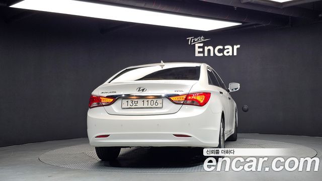 Hyundai Sonata The Brilliant CVVL Smart 2014 — фото 4