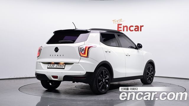 KG Mobility (SsangYong) Tivoli LX 2WD DLX 2015 — фото 2