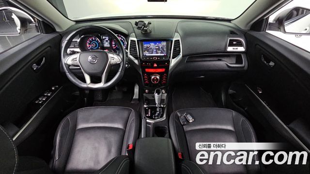 KG Mobility (SsangYong) Tivoli LX 2WD DLX 2015 — фото 7