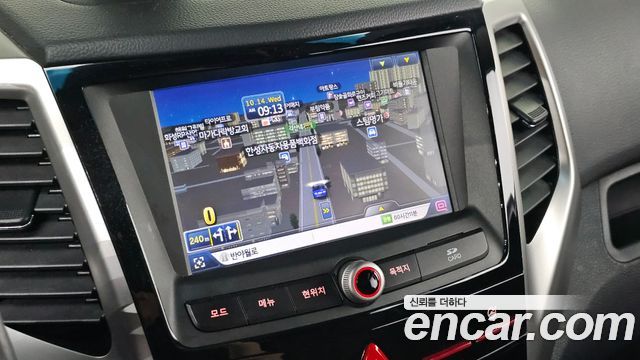 KG Mobility (SsangYong) Tivoli LX 2WD DLX 2015 — фото 15