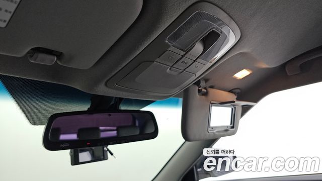 KG Mobility (SsangYong) Tivoli LX 2WD DLX 2015 — фото 20