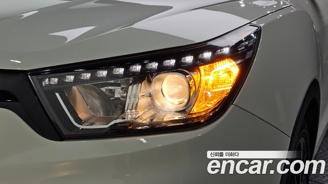 KG Mobility (SsangYong) Tivoli LX 2WD DLX 2015 — фото 22