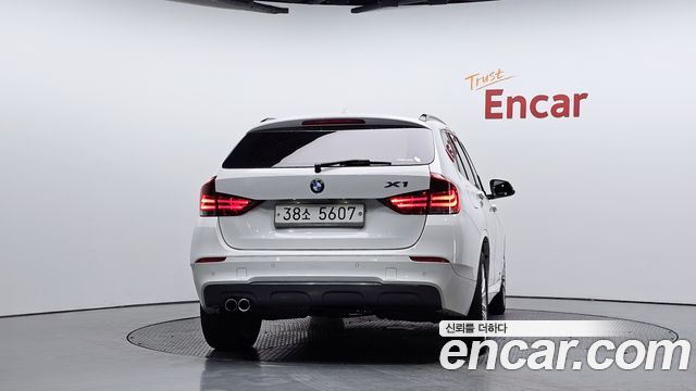 BMW X1 (E84) xDrive 20d 2013 — фото 4