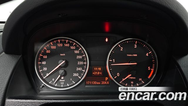BMW X1 (E84) xDrive 20d 2013 — фото 8