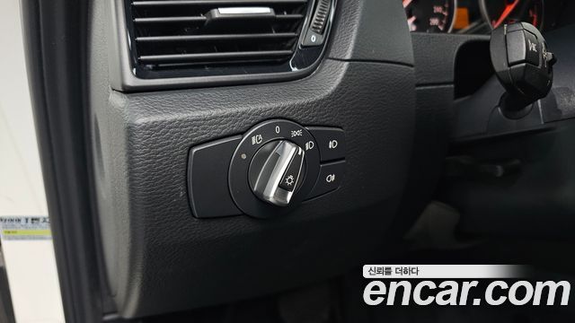BMW X1 (E84) xDrive 20d 2013 — фото 18