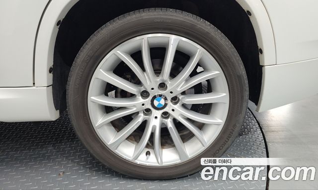 BMW X1 (E84) xDrive 20d 2013 — фото 21