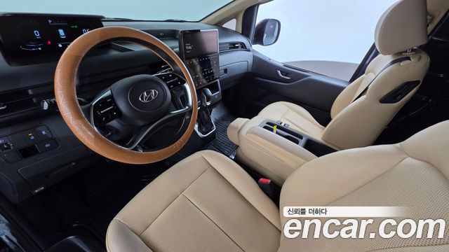 Hyundai Staria L3.5 Cargo 3-Seater Modern 2022 — фото 7
