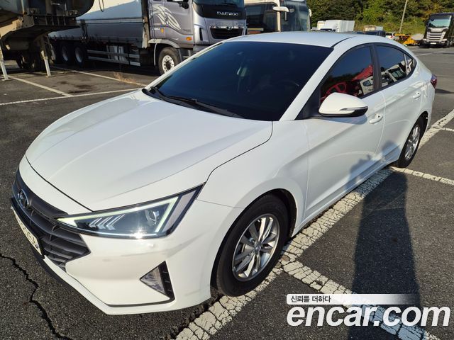 Hyundai Avante (AD) 1.6 Smart